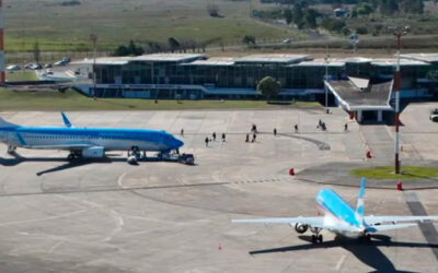 A última hora del viernes y en la previa de las fiestas, el Gobierno despidió a 50 trabajadores del Organismo Regulador de Aeropuertos (ORSNA) e intimó a otros 30 a jubilarse