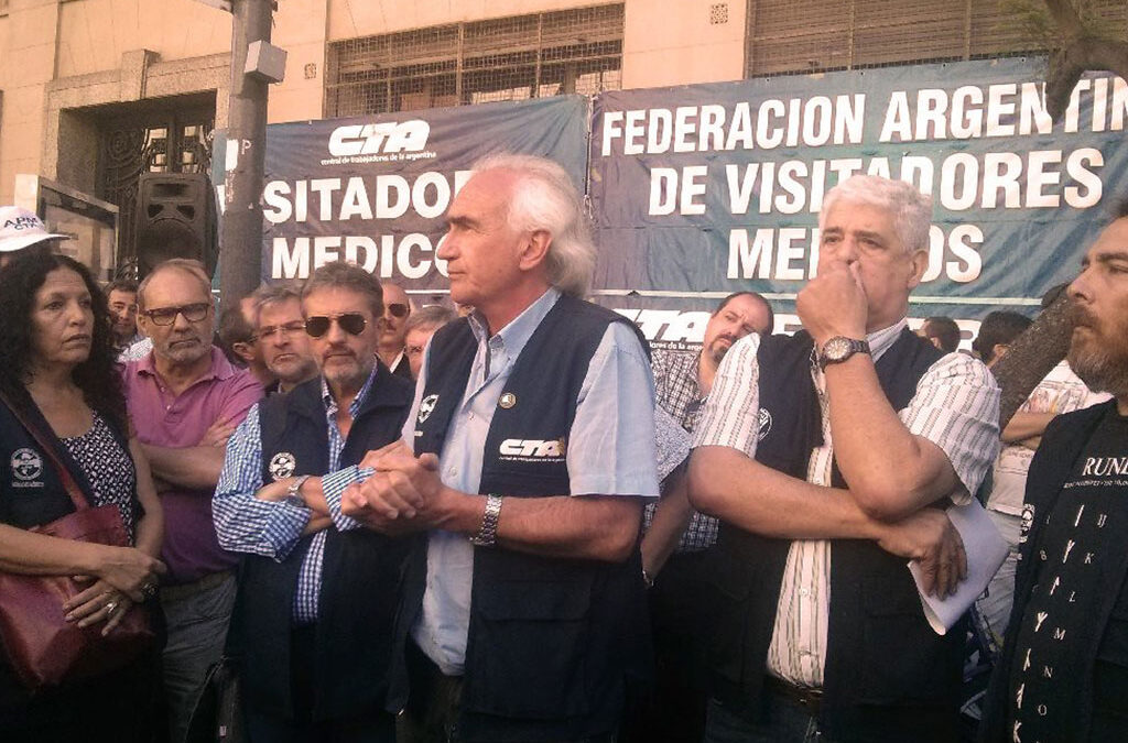 Visitadores médicos cierran la suba de fin de año y la garantía trepará a 1 millón 600 mil