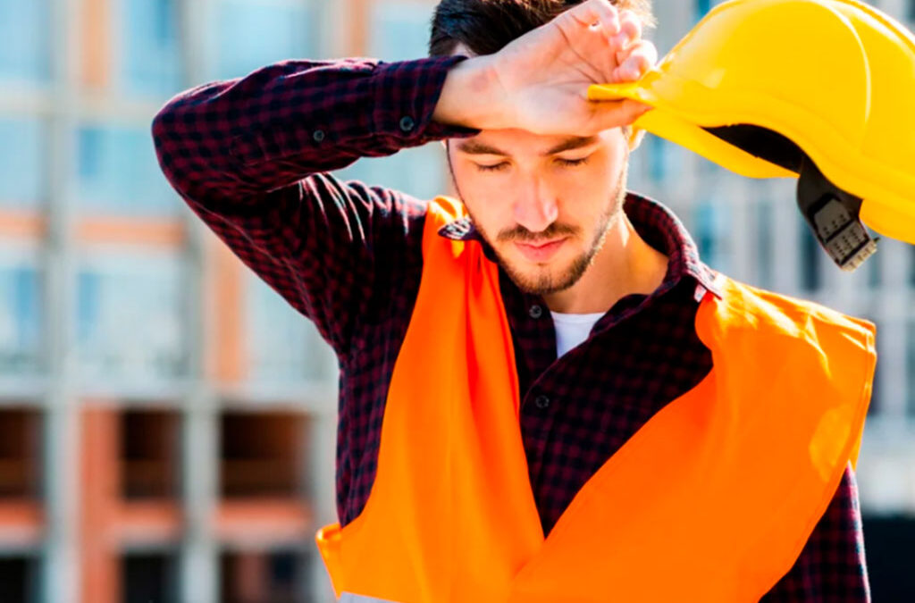 Casi cuatro de cada diez trabajadores no están registrados y habitan un hogar pobre, según la UBA