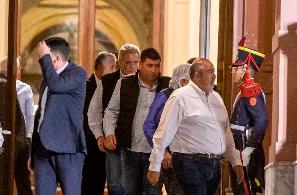 Peor que en el 2001: Con el salario mínimo fijado por el Gobierno en $279.718, la CGT estima una pérdida del poder adquisitivo superior al 70%