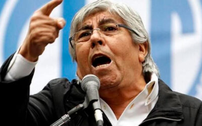 Moyano cede ante el Gobierno y firma un aumento salarial del 5,5%