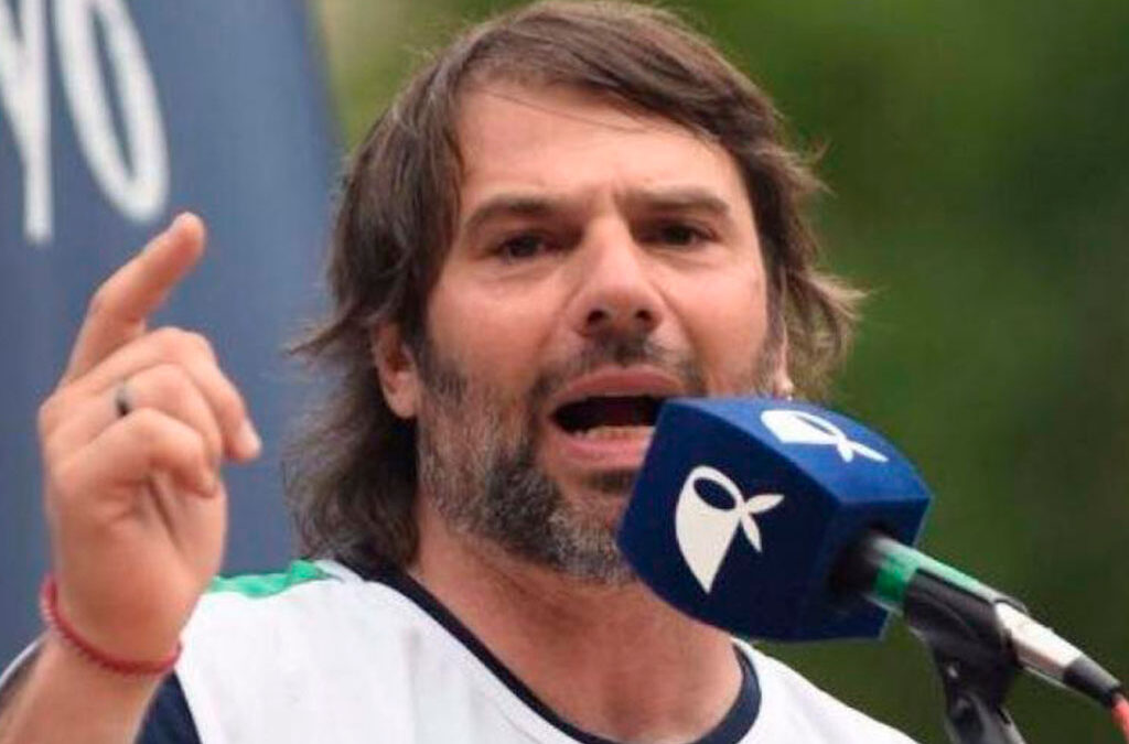 Catalano denuncia que el Gobierno usa la “amenaza constante de despidos” para mantener salarios estatales bajos