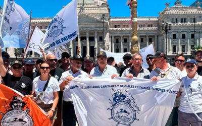 Marítimos marcharon contra la Ley de Cabotaje de Sturzenegger: «Vamos a resistir a este gobierno»
