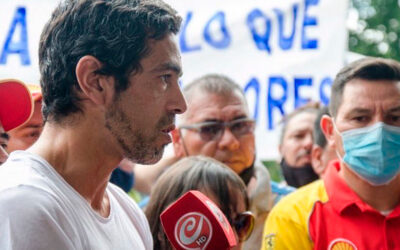 Acuña acelera el trasvasamiento del gremio y empodera a su hijo para discutir con el Gobierno las paritarias por empresa: «Si esto apunta a que se pueda pagar menos de lo que dice el convenio, claramente estaremos en contra»