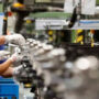 La industria pyme creció en diciembre sin lograr recuperar lo perdido en diciembre de 2023 y el 2024 cerró con una caída acumulada del 9,8%