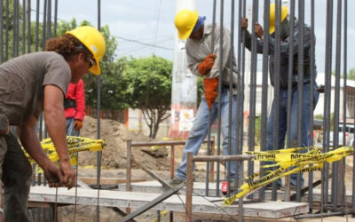Menos empresas y puestos de trabajo: la gestión de Milei y una caída que impacta duramente en la construcción