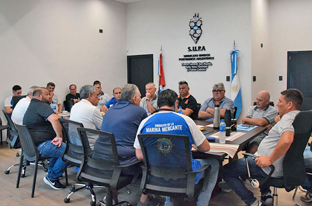 La intersindical marítima y portuaria del Cordón Industrial rechaza la exclusión de serenos de buques