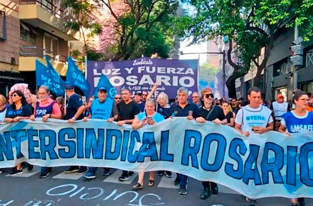 La Intersindical Rosario cuestionó al Gobierno por su intento de privatizar el Banco Nación