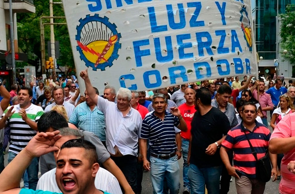 En Córdoba, Luz y Fuerza rechazó que EPEC se convierta en sociedad anónima
