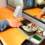 Bancarios ajustan sus salarios en febrero y calientan motores para las próximas negociaciones