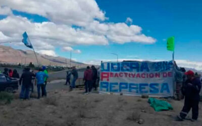 La UOCRA acampaban por la reactivación de la obra pública y la policía los desalojó