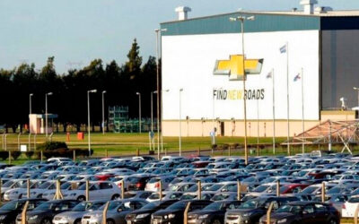 Otro dolor de cabeza para SMATA: General Motors achica la planta de personal por caída de producción