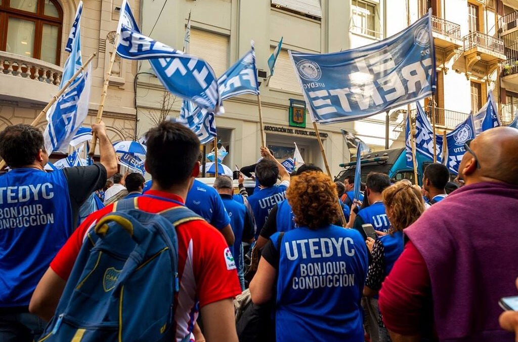La UTEDYC extiende los aumentos salariales a trabajadores de clubes de campo y de la AFA