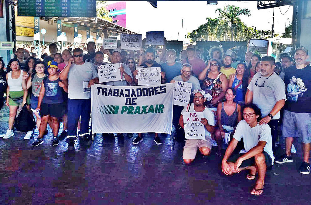 Federación de químicos exige la reincorporación de los despedidos en Praxair