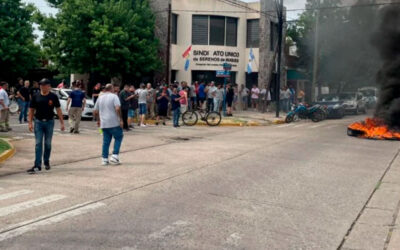 Conflicto gremial en los puertos: Serenos de Buques inician plan de lucha