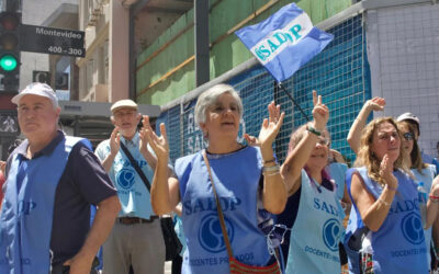 Docentes privados exigen el llamado a la paritaria nacional y encienden alarmas a días del inicio del ciclo lectivo