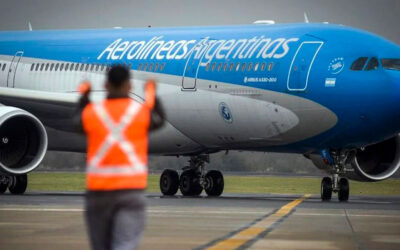 Acuerdo parcial y cuarto intermedio en la paritaria de Aerolíneas Argentinas