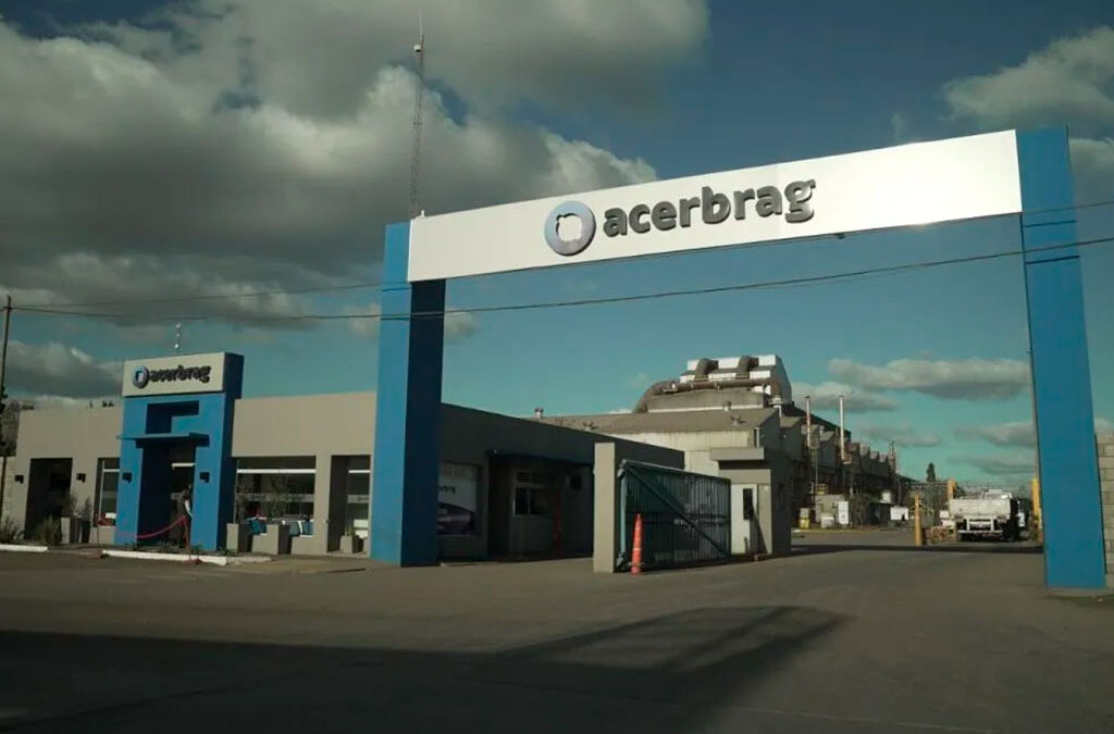La recesión y los aranceles agudizan la crisis en la siderurgia: Acerbrag volverá a parar su planta