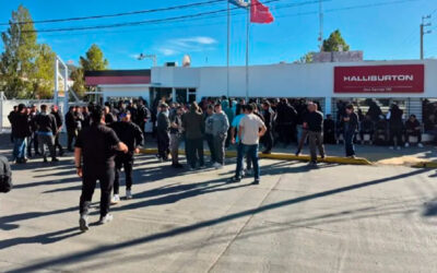 Crisis petrolera en Chubut: despidos masivos en Comodoro Rivadavia encienden las alarmas