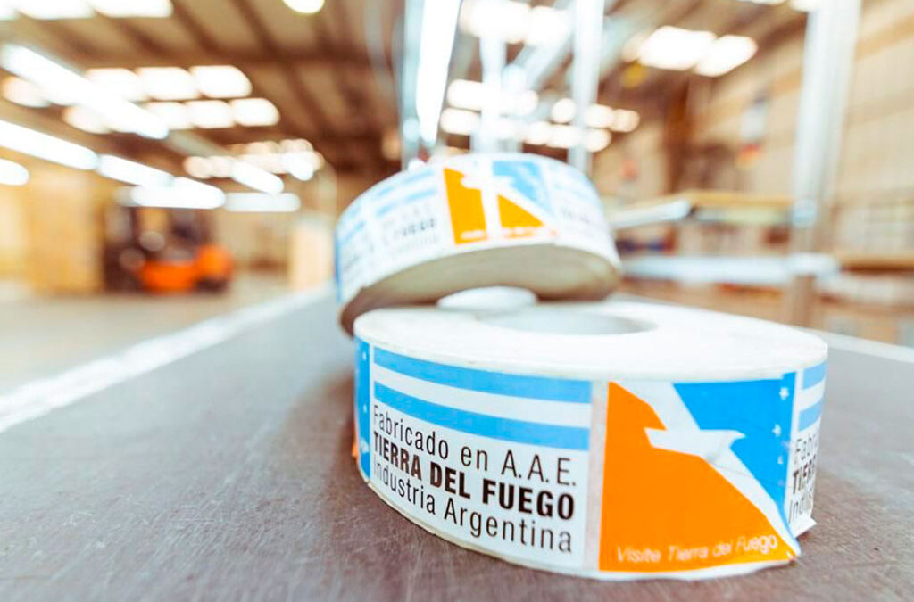 El Gobierno modificó el régimen de promoción industrial de Tierra del Fuego y advierten que la medida podría destruir miles de empleos