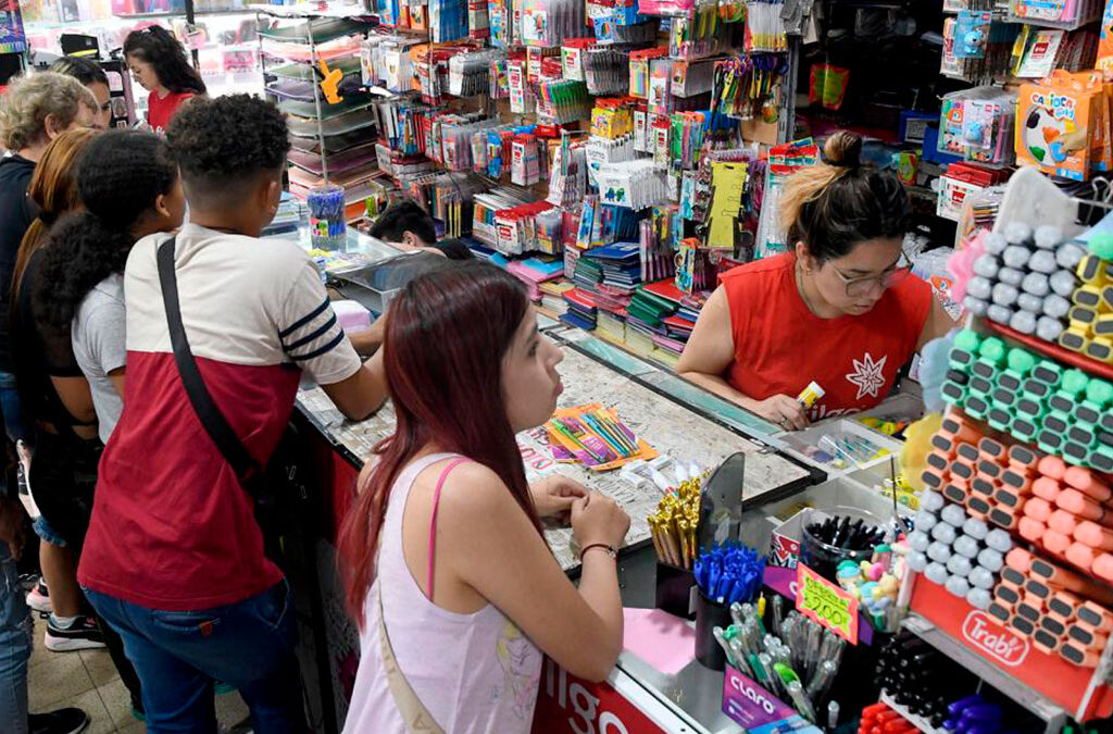 Volvieron a caer las ventas minoristas en febrero: cuáles fueron los rubros más afectados