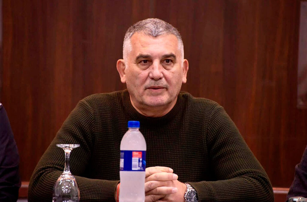 Las contradicciones de «Paco» Manrique