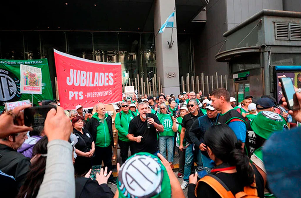 ATE definió un cese de tareas este miércoles para acompañar la marcha de los jubilados al Congreso
