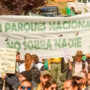 Polémica por la desregulación del turismo en parques nacionales: impacto ambiental y laboral