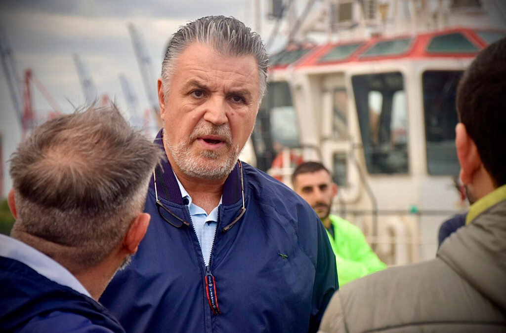 Marítimos cerraron la paritaria de amarre con un incremento anual del 56,6%