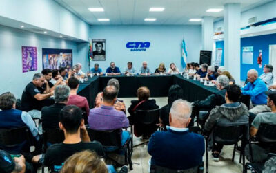 Las CTA y otras organizaciones abrieron el paraguas y le entregaron una carta al FMI y a las Naciones Unidas avisando que un acuerdo con Milei por DNU podría no pagarse en el futuro