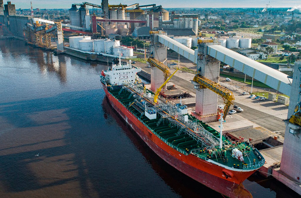 Se reaviva el enojo del agro por el Puerto de Quequén: “¿En qué quedó? En el peor de los capítulos”