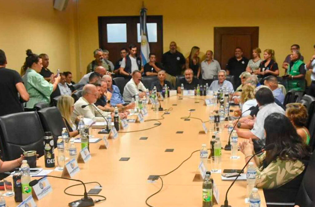 El Gobierno intentó frenar el paro general con una concesión a medias para la CGT, y fracasó