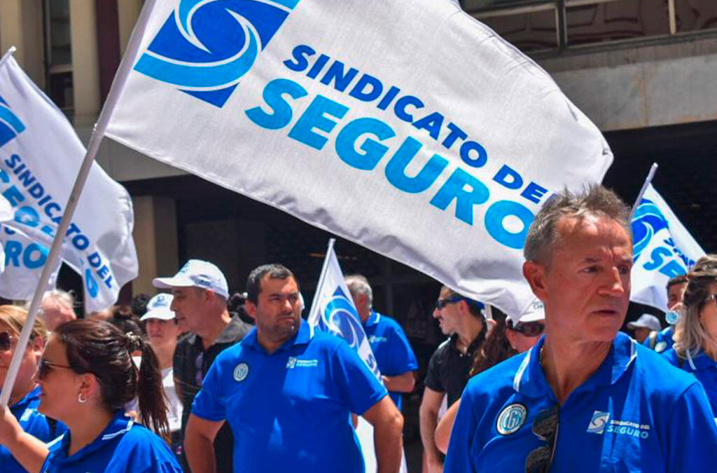 Cierres de aseguradoras dejan a 500 trabajadores sin empleo y hay alerta por la crisis en el sector