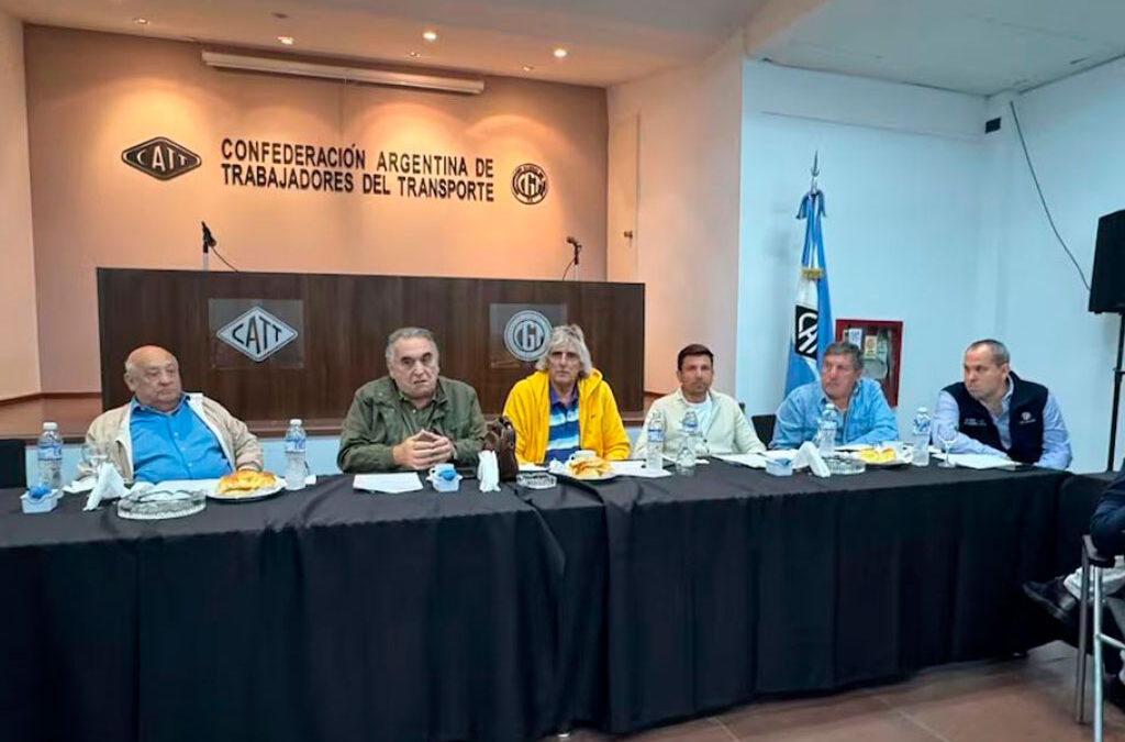 Paro de la CGT: sin la UTA, los gremios del transporte ratificaron su adhesión a la protesta del 10 de abril
