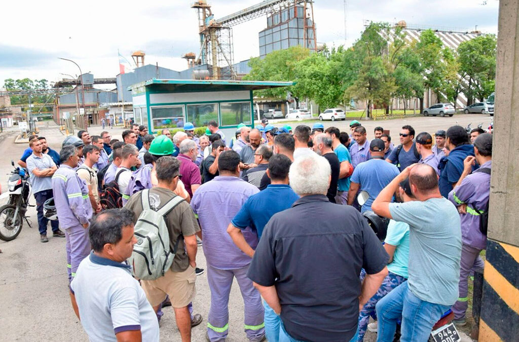 Vicentin puso en duda el pago de salarios de marzo y podrían reactivarse las medidas de fuerza de aceiteros