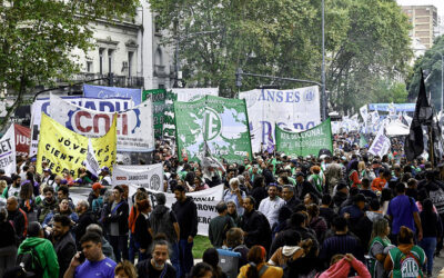 La marcha finalizó sin incidentes y el Gobierno minimizó el impacto del paro: «Se expone la casta»