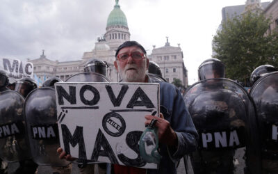 Sindicatos, movimientos sociales y jubilados volverán a marchar el miércoles y endurecen su reclamo al Gobierno