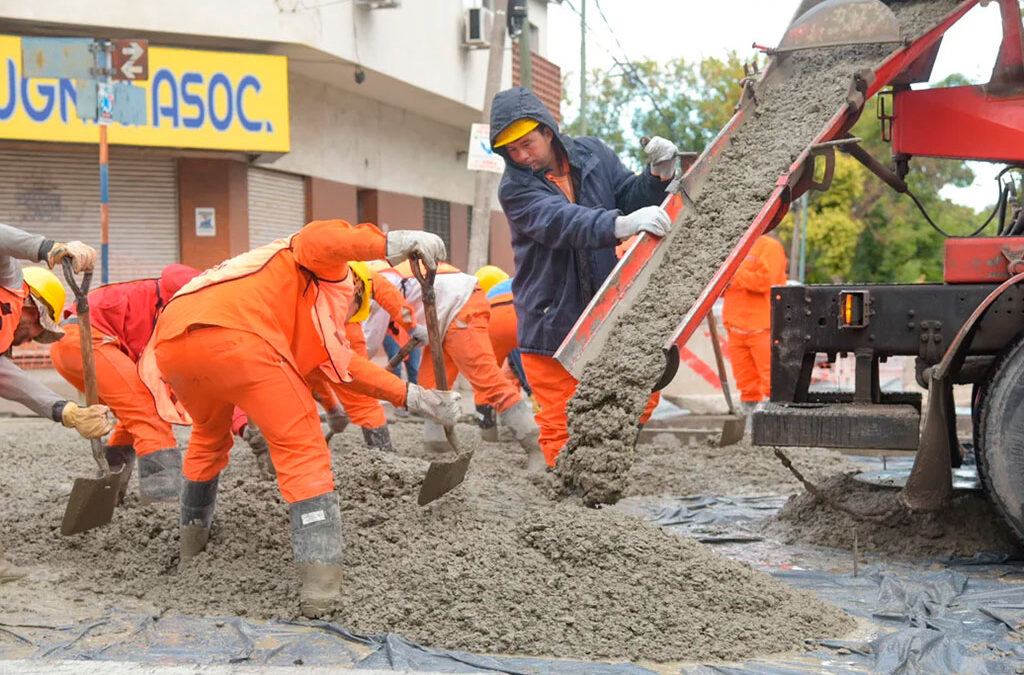 Se aceleran los despidos y las suspensiones en las industrias ceramista y ladrillera por falta de obra pública