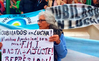 Privatizaciones, suba de la edad jubilatoria: las reformas que el FMI le impuso a Milei para firmar el acuerdo