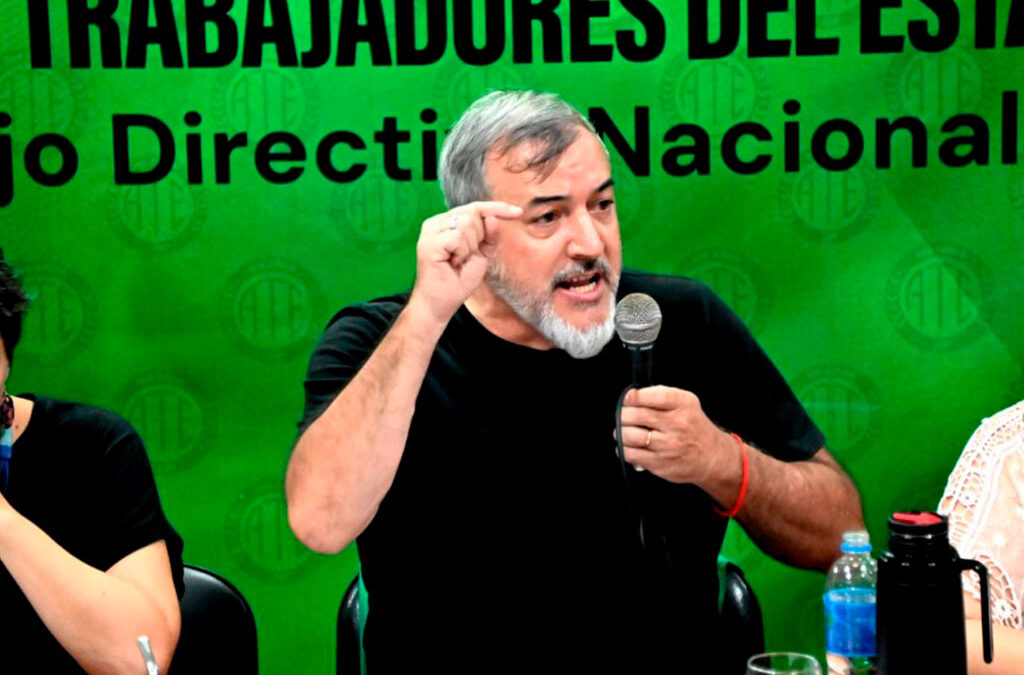 Desde ATE le lanzan una advertencia a los libertarios: «Está cada día mas cerca el momento en que los echemos»
