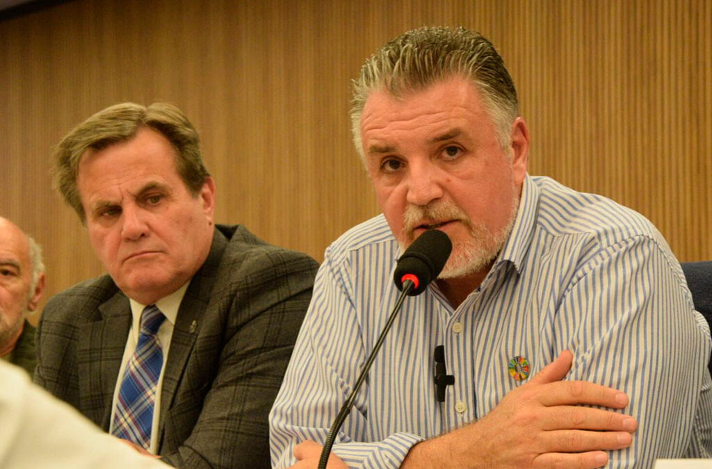 Moreno cruzó a legisladores por su ausencia en un encuentro clave sobre soberanía y Marina Mercante: «La historia los va a despreciar»