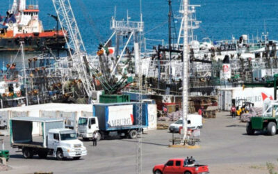 Trabajadores de Puerto Deseado van a elecciones en un momento crucial: reconstruir o seguir a la deriva