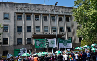 Trabajadores de Casa de Moneda realizaron una radio abierta para denunciar vaciamiento y exclusión del organismo: «Detrás de la supuesta ineficiencia estatal se esconden intereses»