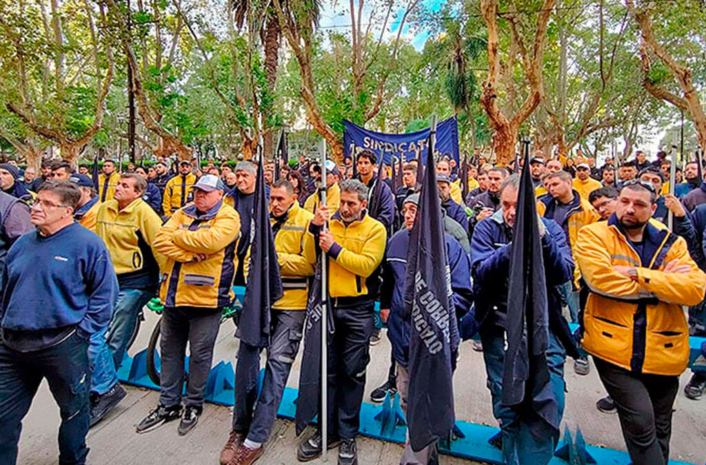 Trabajadores postales temen por la privatización del Correo y piden por la recomposición de sus salarios