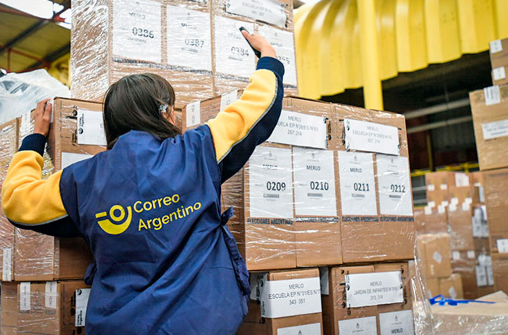 Trabajadores del Correo Argentino logran un aumento salarial de casi un 7 % además del pago de un bono