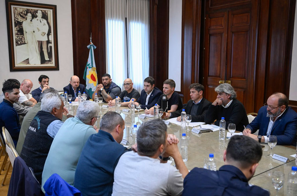 Ante el inminente decreto de desregulación del Cabotaje Nacional, la Federación de Marítimos se reunió con Kicillof