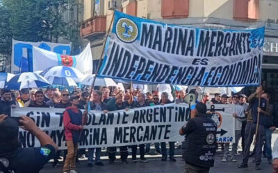 Centro de Patrones movilizó en Rosario en defensa de la Marina Mercante