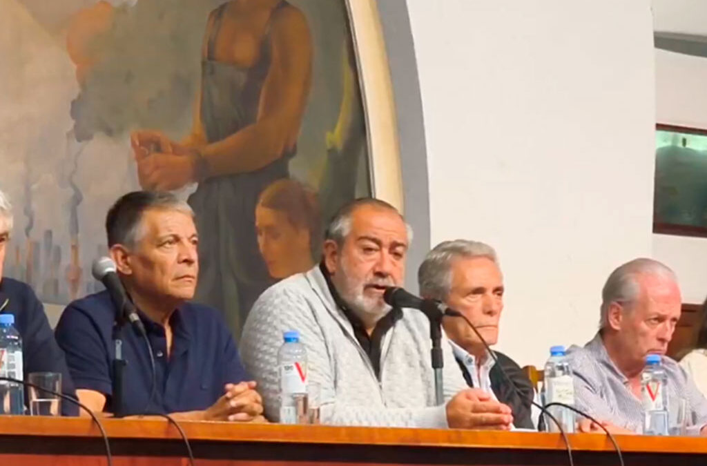 La CGT cruzó al Gobierno por la eliminación de aranceles: «Atenta contra la industria nacional y el trabajo»