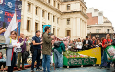 Empleados judiciales en Córdoba vuelven a marchar este viernes