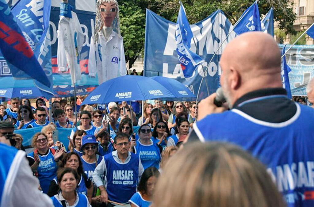 Amsafe rechaza el nuevo aumento que el Gobierno impuso sobre el servicio complementario de Iapos